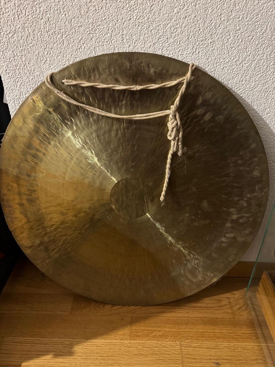 Strumenti musicali: Antik Gong von Eastsound, gut erhalten – Usato da Basel venduto da sjg_ 1
