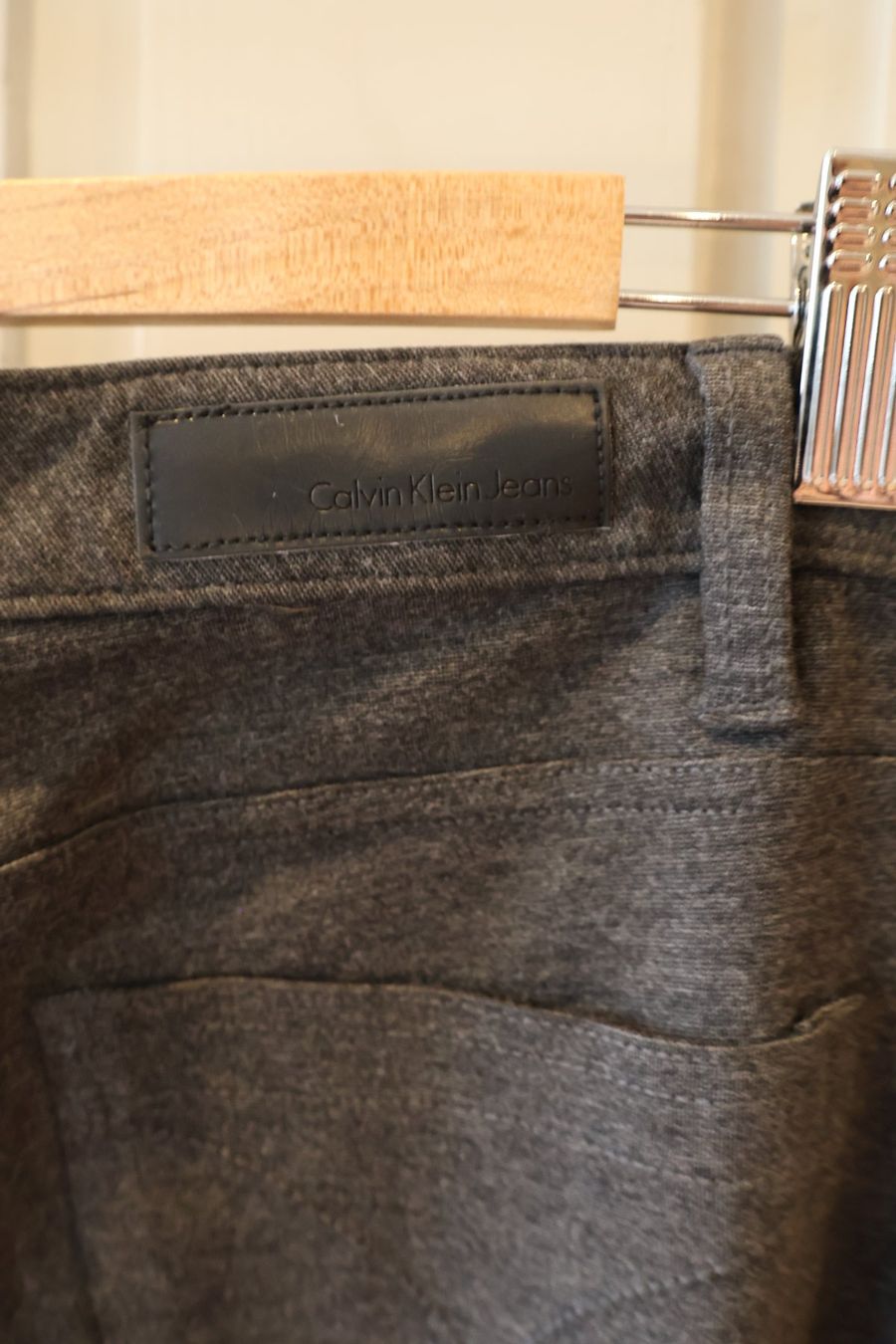 Calvin Klein Pantaloni: Calvin Klein Stoffhose – Usato da Winterthur venduto da jul_v9wx 4