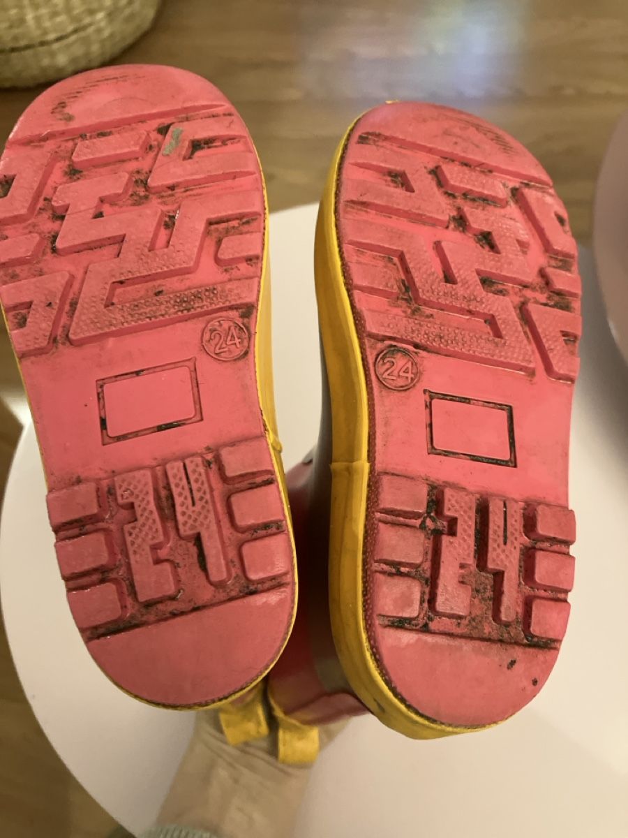 Next Scarpe per ragazzi: Gummistiefel, Grösse 24 – Usato da Winterthur venduto da hirschgeweih 3