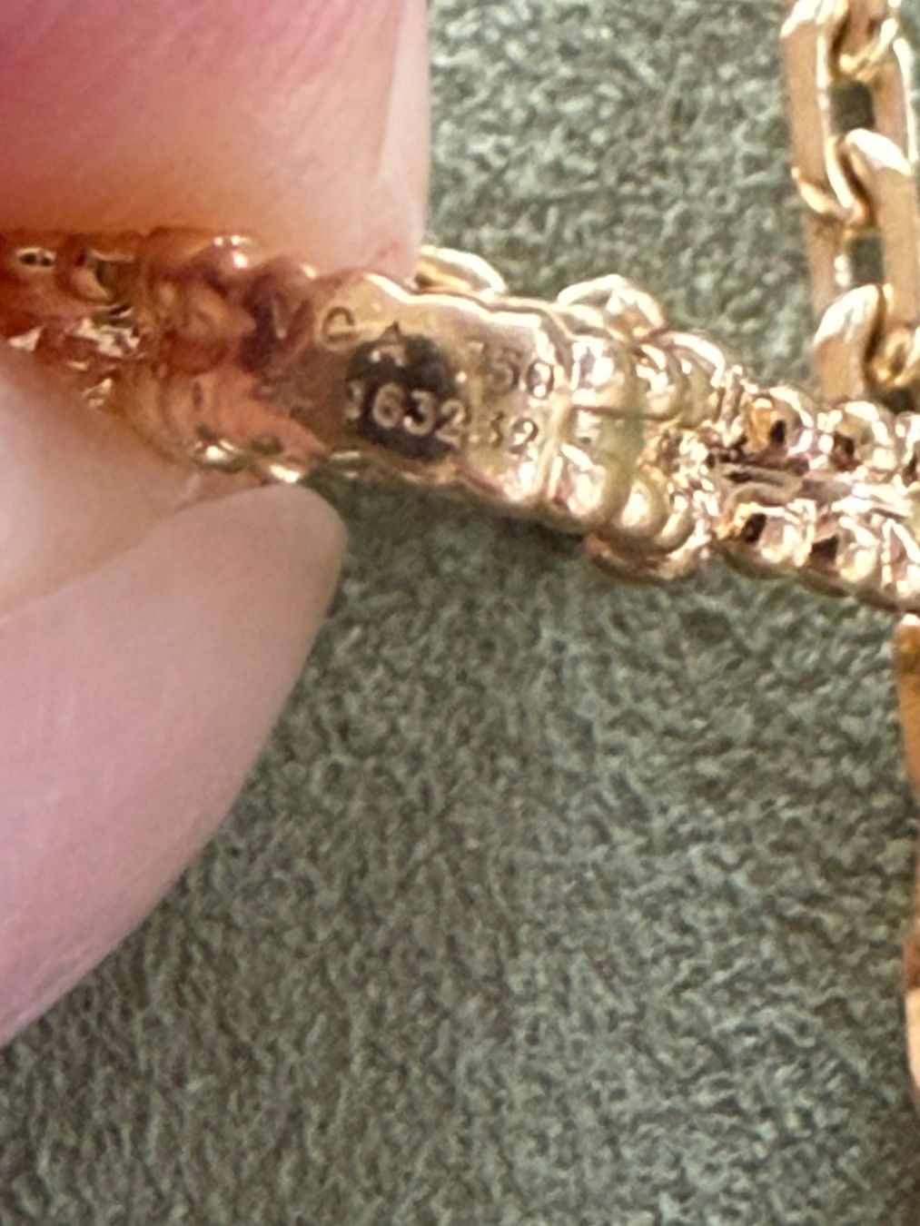 Van Cleef Ketten: Van Cleef & Arpels Collier Magic Alhambra 6 Motive – Neu (gemäss Beschreibung) aus Reigoldswil von benja01 6