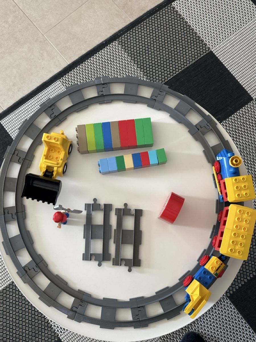 Lego Kit di costruzioni: Train de chantier Lego Duplo  bon état – Usato da Lausanne venduto da pabernard