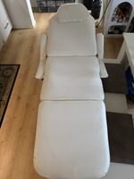 Massage / Kosmetik Liege