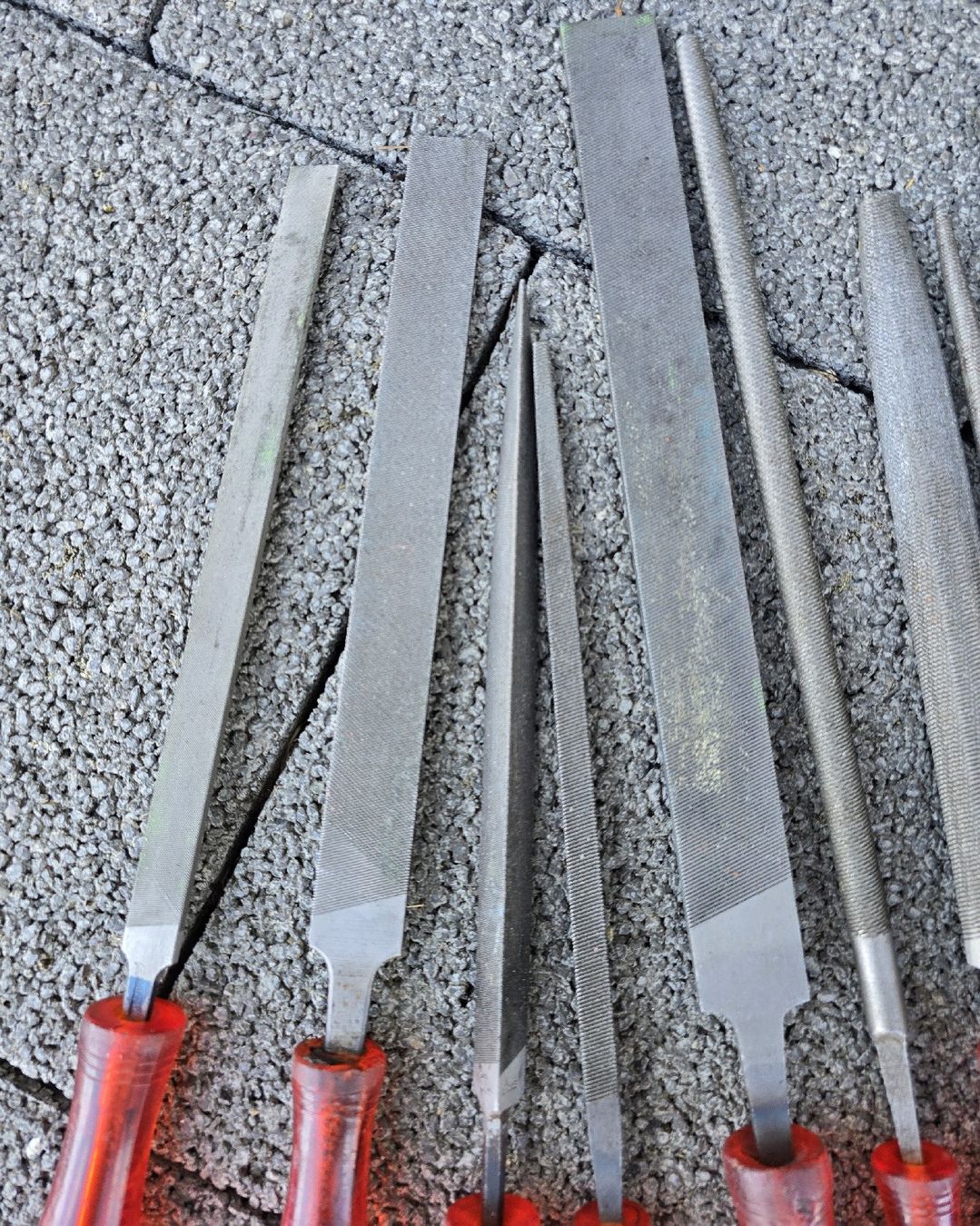 Tutti gli attrezzi: 9 Stk. Feilen ca. 40cm. – Usato da Walkringen venduto da Vanuca 1