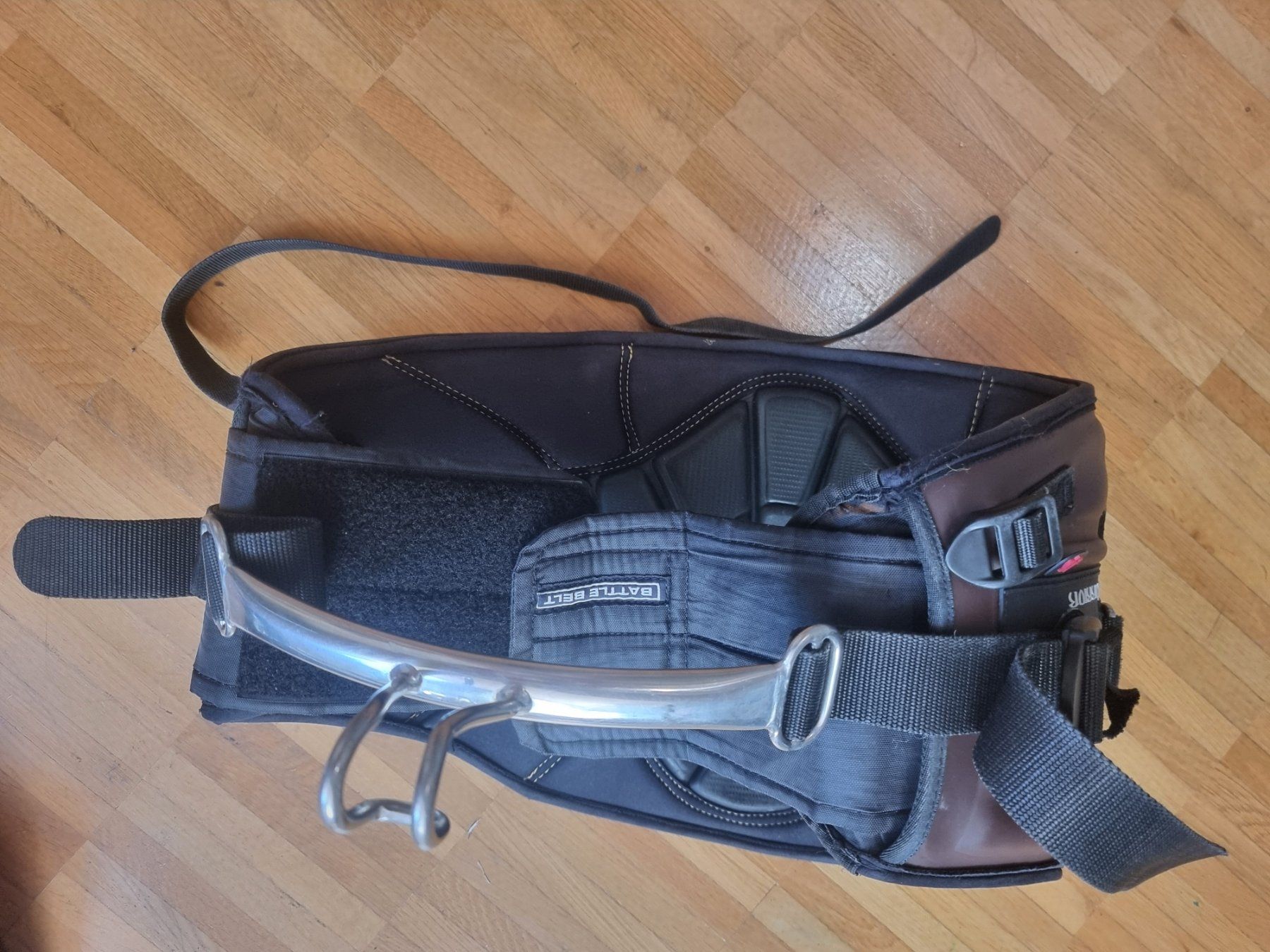 Kite: Hüft-Trapez Kiten Gr. M – Gebraucht aus Hettlingen von Combe24 1