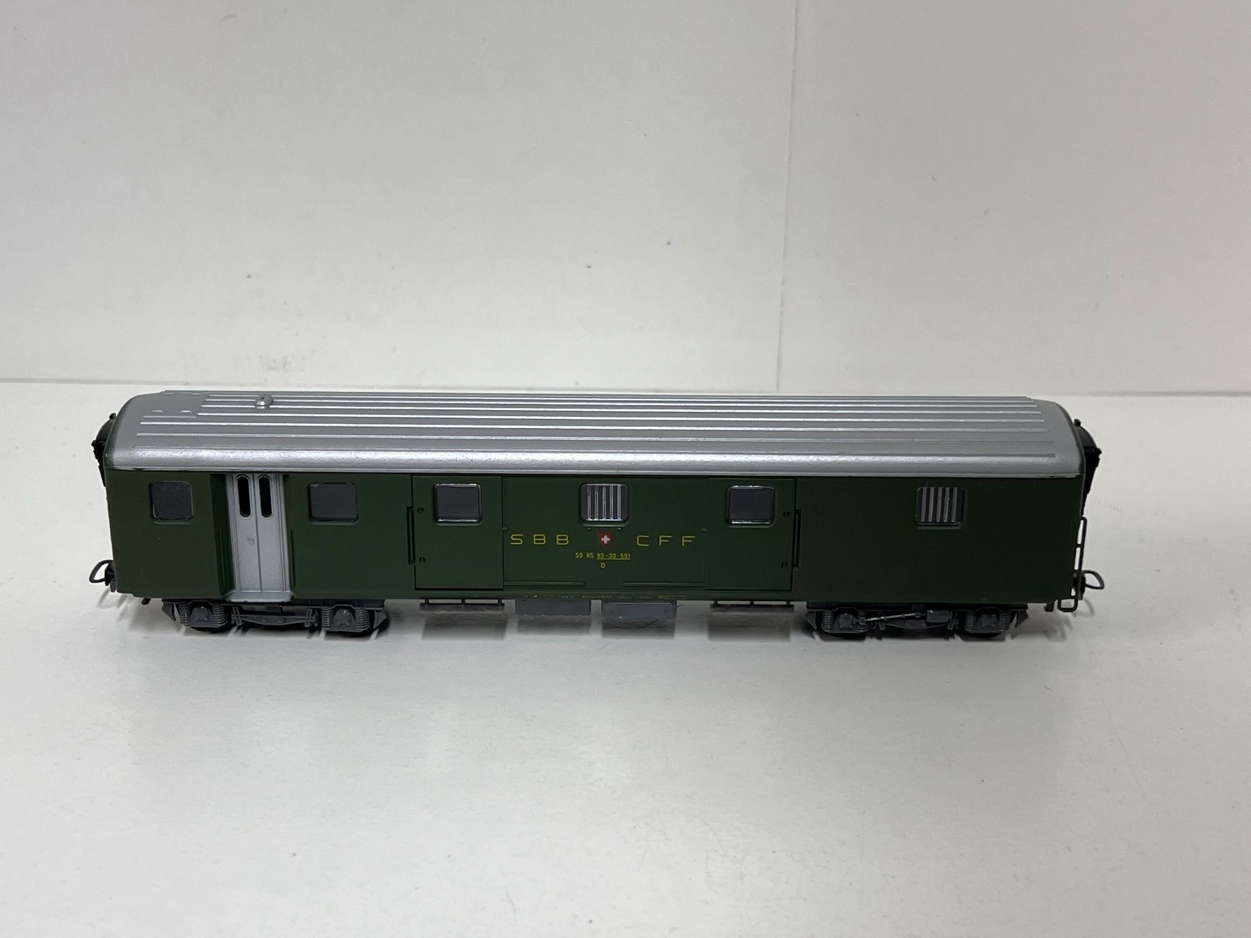 Kleinbahn Modellini di ferrovie: KLEINBAHN Gepäckwagen  SBB CFF FFS   H0 DC – Usato da Neuenhof venduto da ludovicco 1