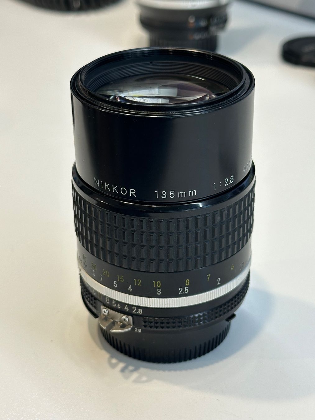 Nikon Obiettivi: Nikon 2.8/135mm – Usato da Wolfhausen venduto da Foto-Brocki 1