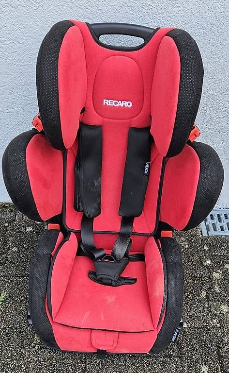 Recaro Auto-Kindersitze: Recaro Autositz 15-36 kg – Gebraucht aus Reinach AG von jennyfergel