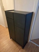 Armoire vert foncé