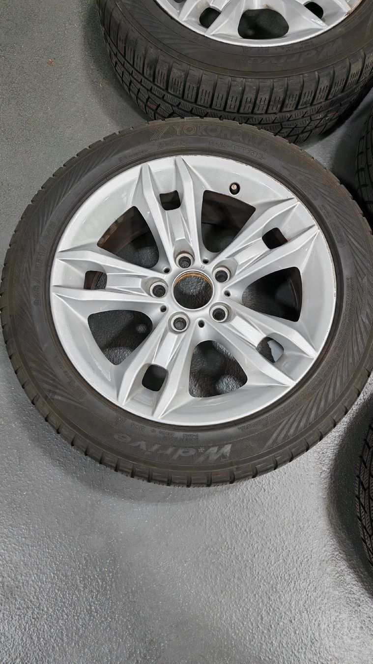 Pneumatici & Ruote complete: Bmw X1 Kompletträder Winter – Usato da Oberengstringen venduto da 156driver 2