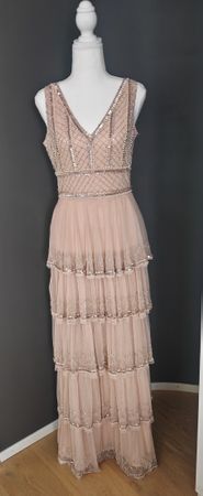Abendkleid Grösse 38 Rosa mit Pailletten und Perlen