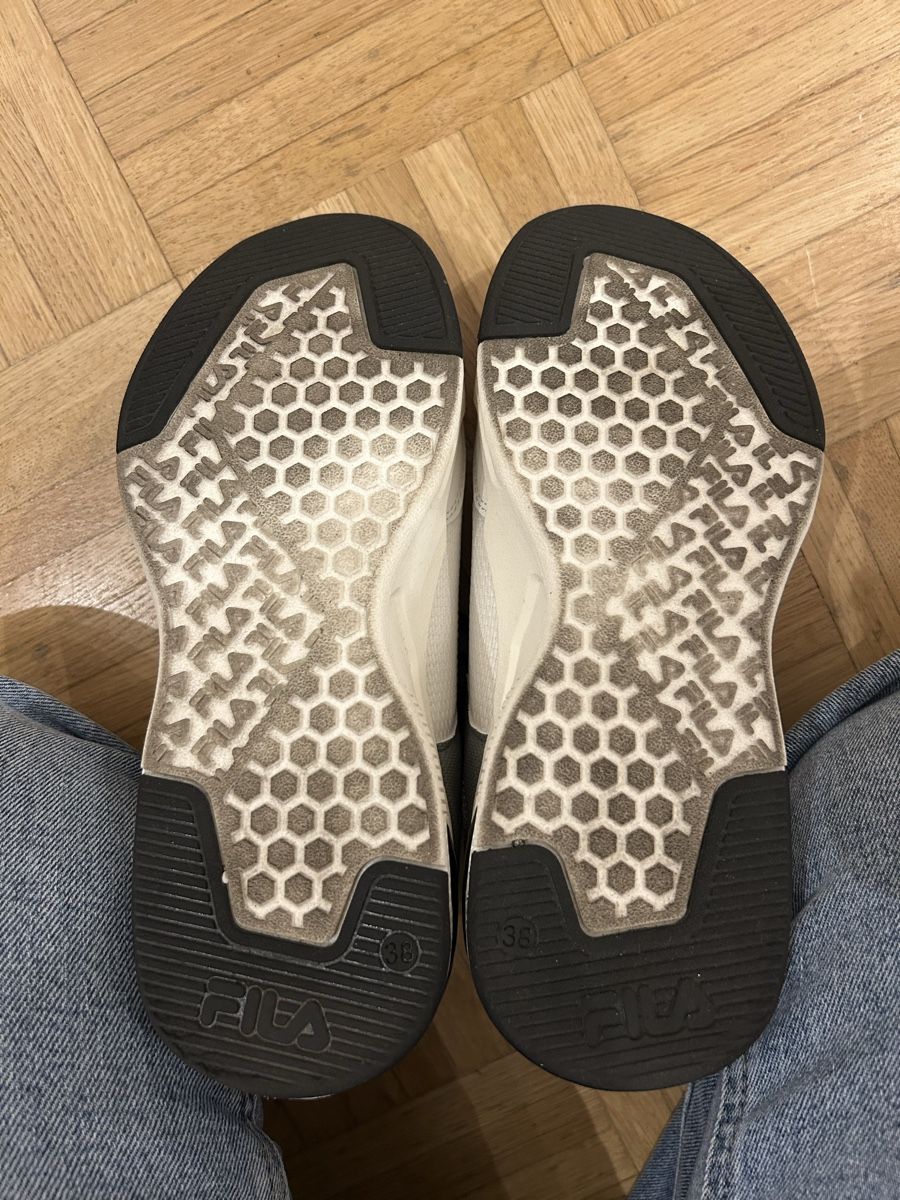 Fila Damenschuhe: Damenschuh Fila – Gebraucht aus Laupen ZH von JasRahBee 5