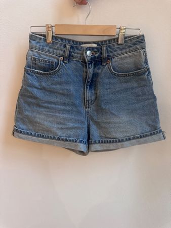 Jeans Shorts Damen H&M Grösse 34 guter Zustand