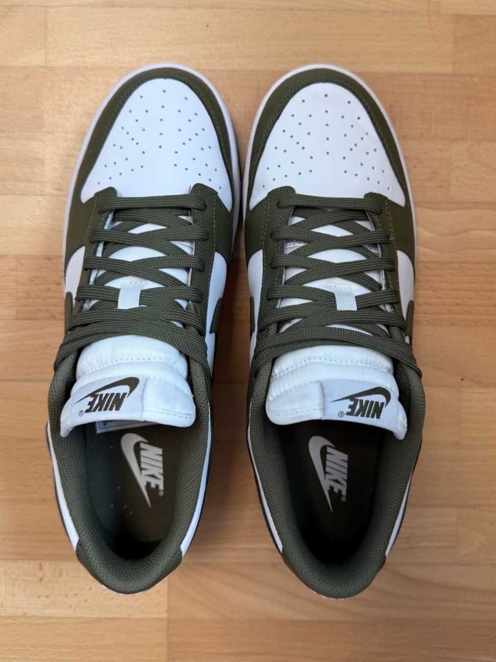 Nike Scarpe da uomo: Nike Dunk Low Medium Olive gr 42.5 – Nuovo (secondo la descrizione) da Muhen venduto da mauyo 5