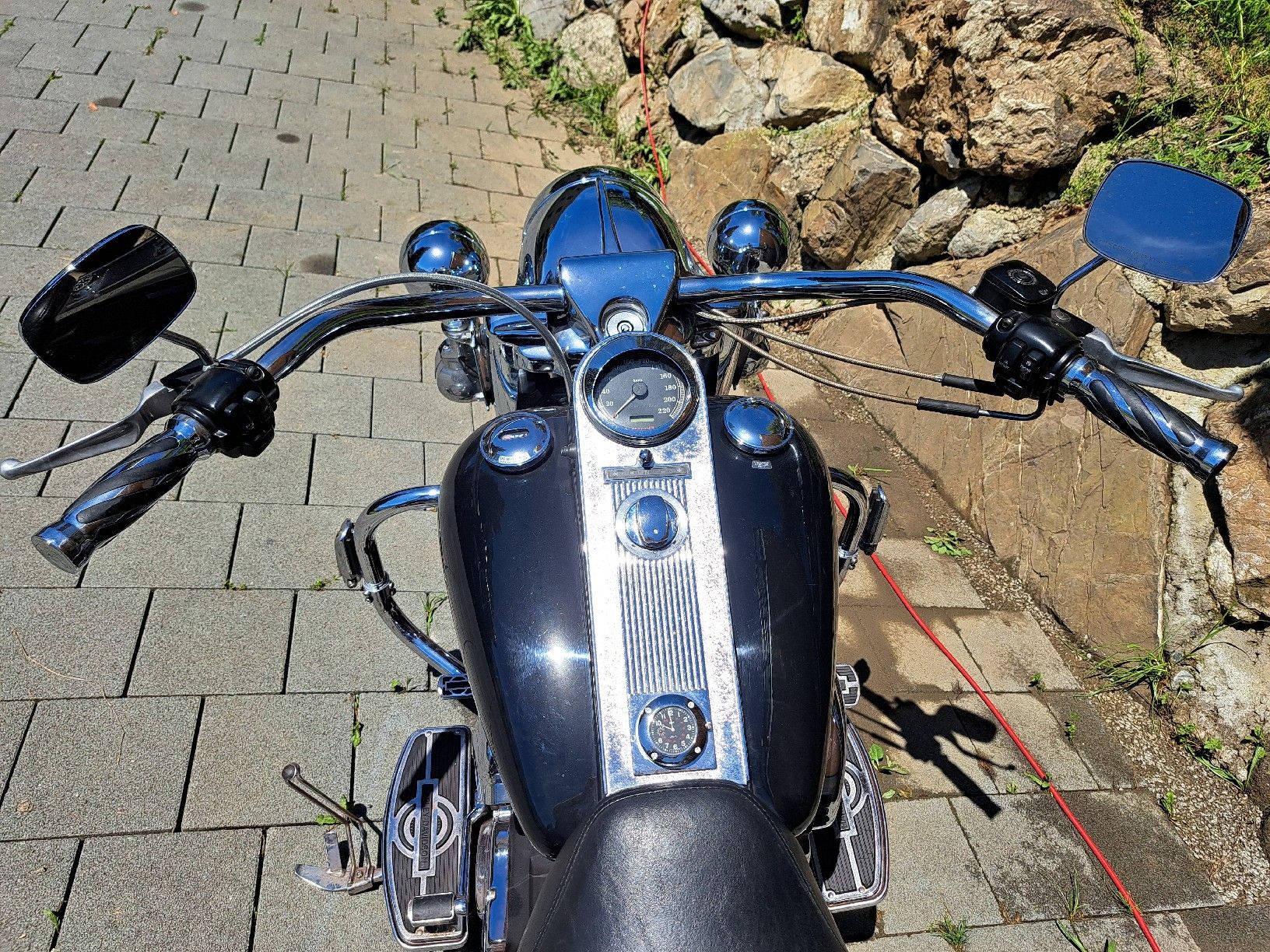 Harley-Davidson Strada: Harley-Davidson FLHR – Usato da Gersau venduto da aebifan 1