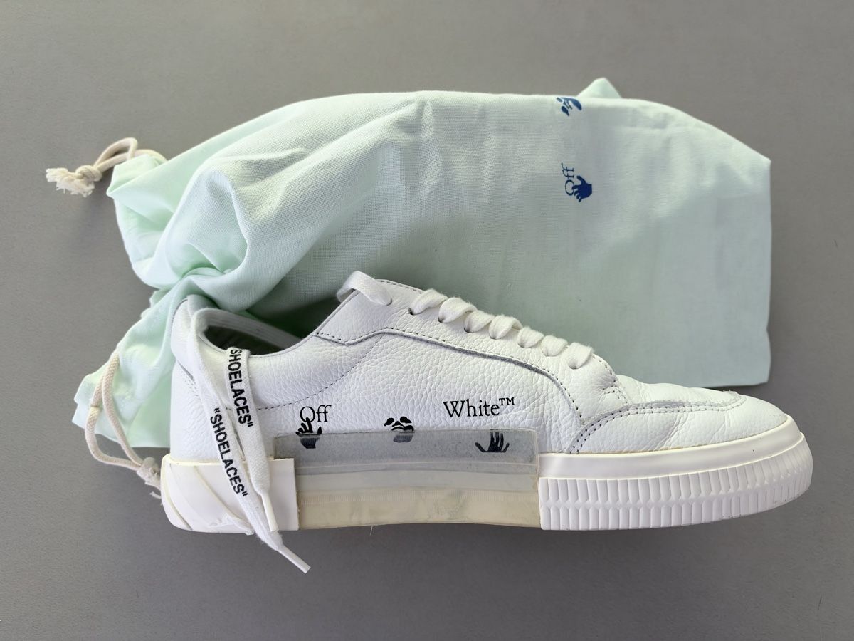 Off-White Scarpe da uomo: Off-White Sneaker Low Vulcanized, Leder weiss, Grösse 42 – Usato da Luzern venduto da Sunnyside_71 1