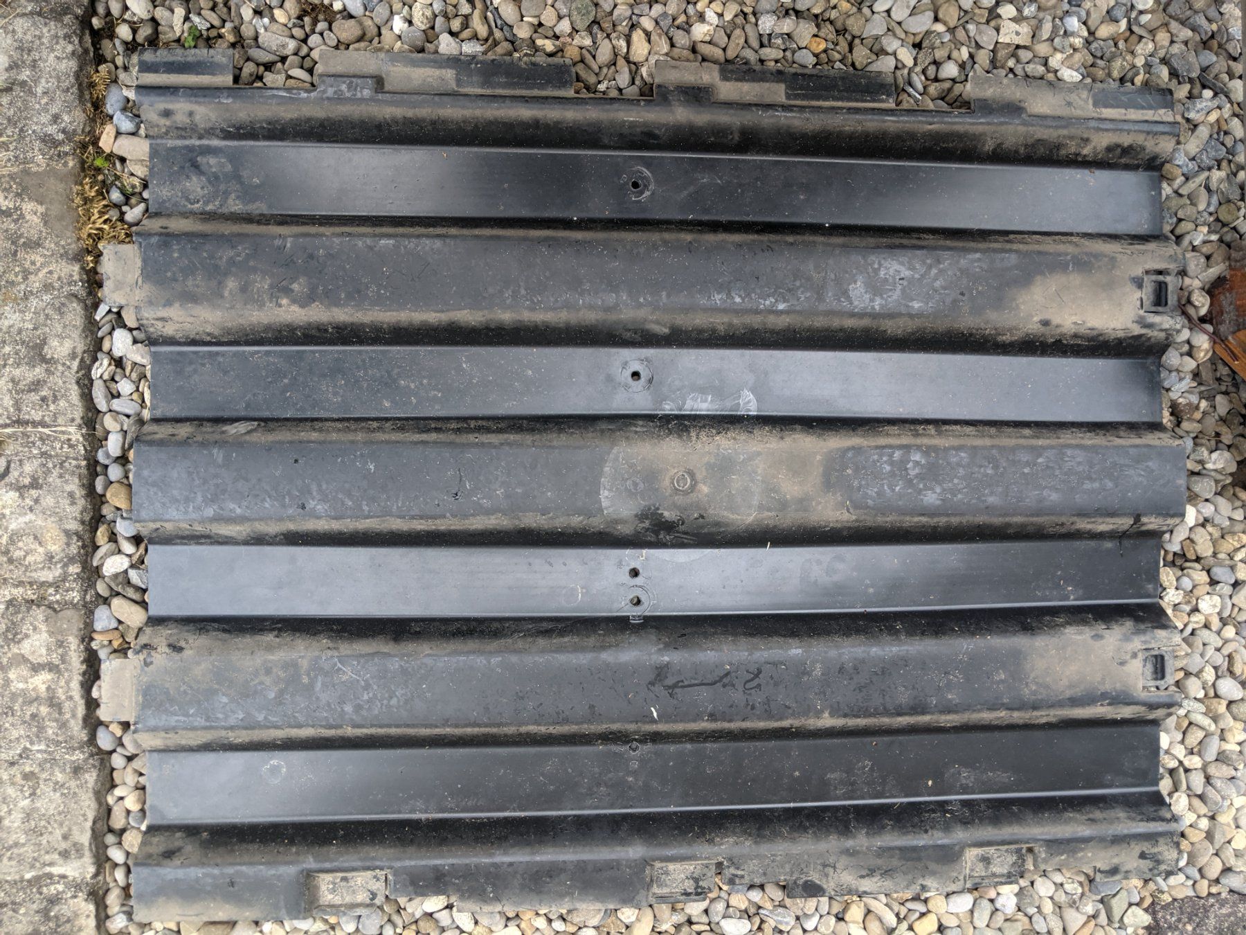Rivestimenti per pavimenti: Profilplatten bzw. Kunststoff-Lastverteilungsplatten – Usato da Remetschwil venduto da Schirin65 2