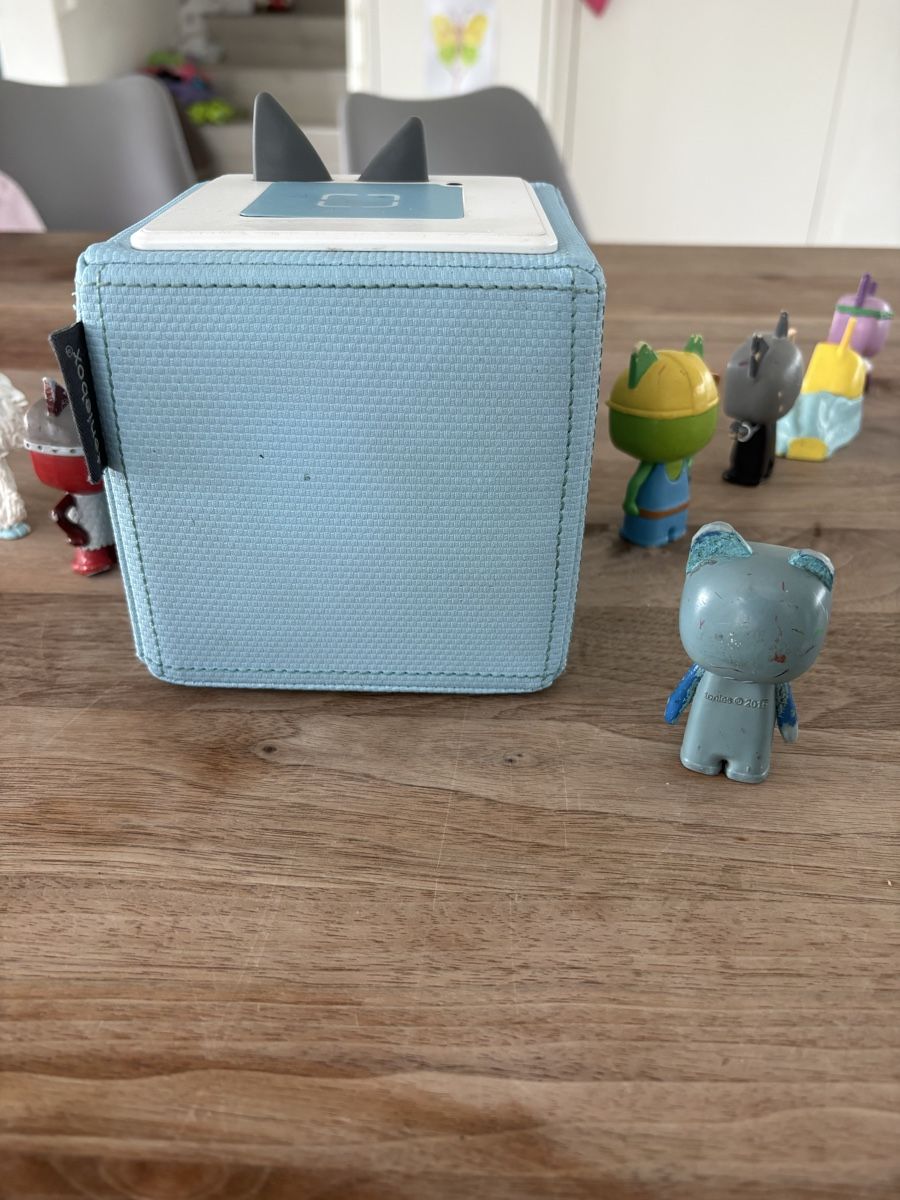 Tonies Giocattoli: Toniebox inkl. 9 Figuren – Usato da Uetendorf venduto da raybee 3