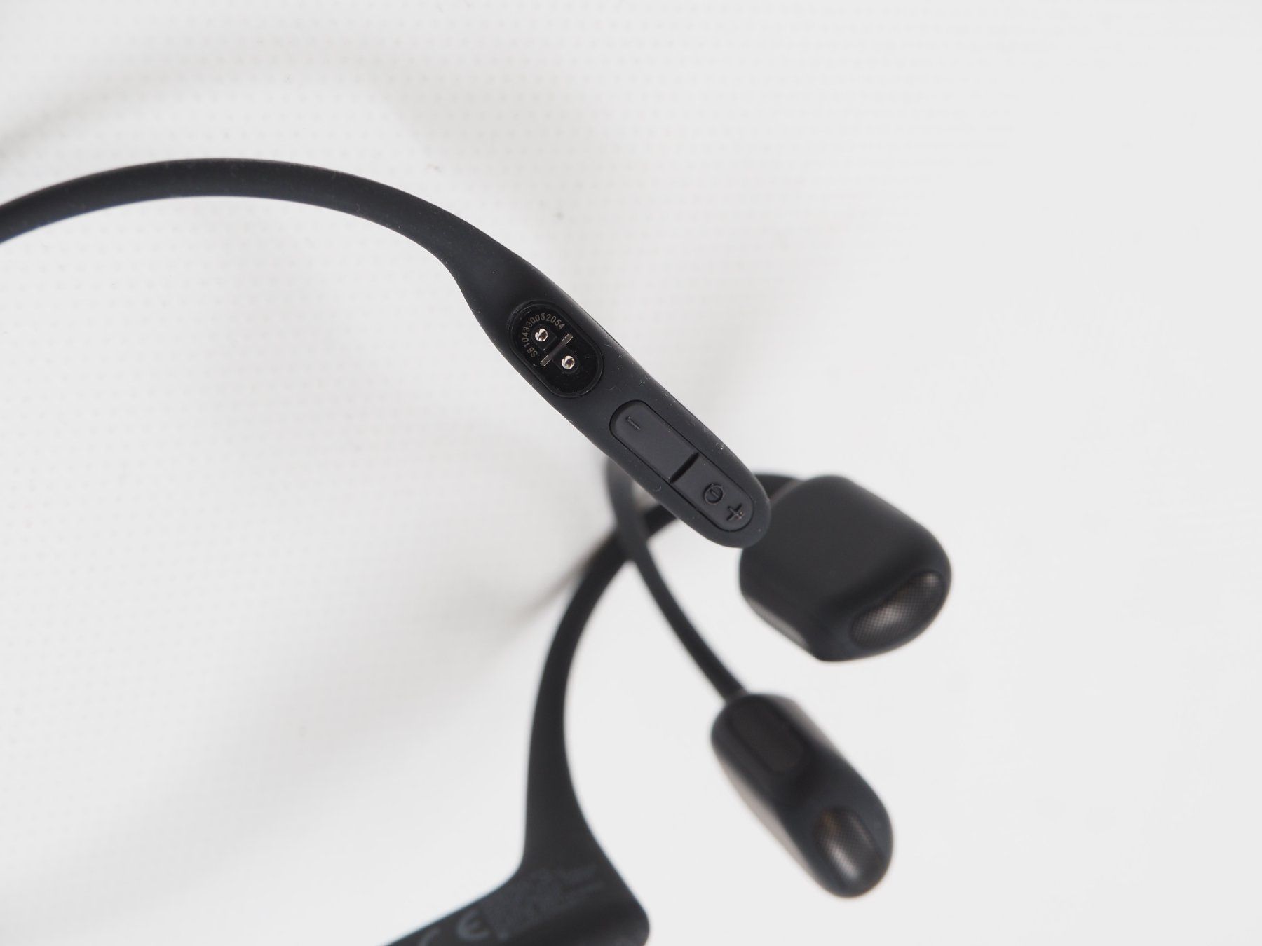 Shokz Kopfhörer: SHOKZ OpenRun Pro Open-Ear Bluetooth Kopfhörer (26102403) – Gebraucht aus Zürich von fundsachenverkauf 3