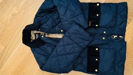 Barbour Aldburgh Quilted Kurzmantel WIE NEU – Navy – Gr. 34