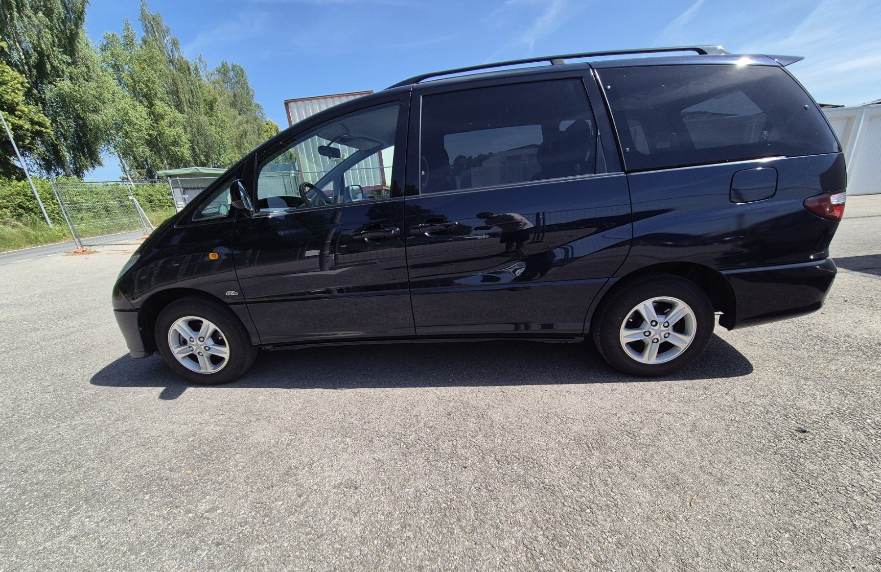 Toyota Automobili: TOYOTA PREVIA D-4D MF 7-Plätzer - frisch ab MFK -17.06.2026 – Usato da Yverdon-les-Bains venduto da MotoMark 4