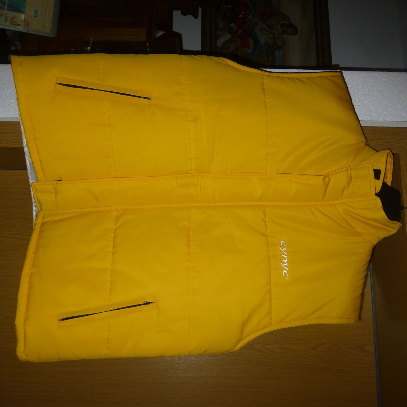 Gilet & Giacche senza maniche: NEU GILET GR.  M. – Nuovo (secondo la descrizione) da Burgdorf venduto da stein12