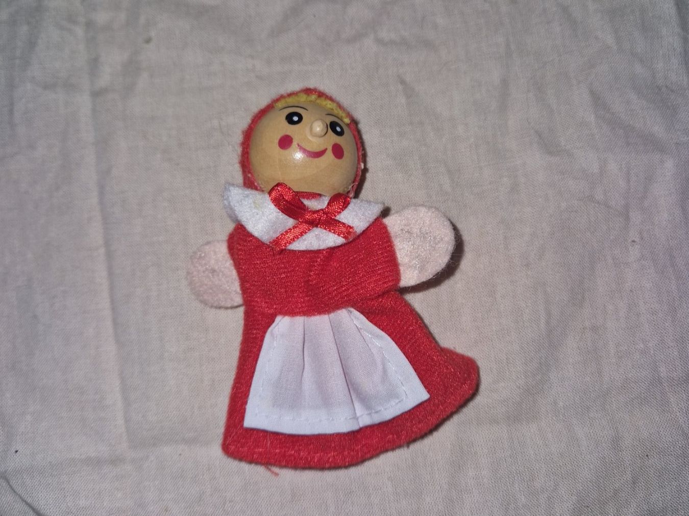 Spielzeuge: Fingerpuppe – Gebraucht aus Stüsslingen von white_angel86