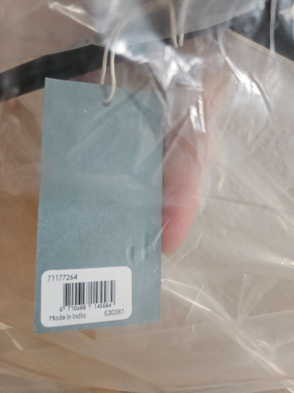Regale: Broste Copenhagen: Hängeregal schwarz – Neu und originalverpackt aus Schaffhausen von sabrina915 2