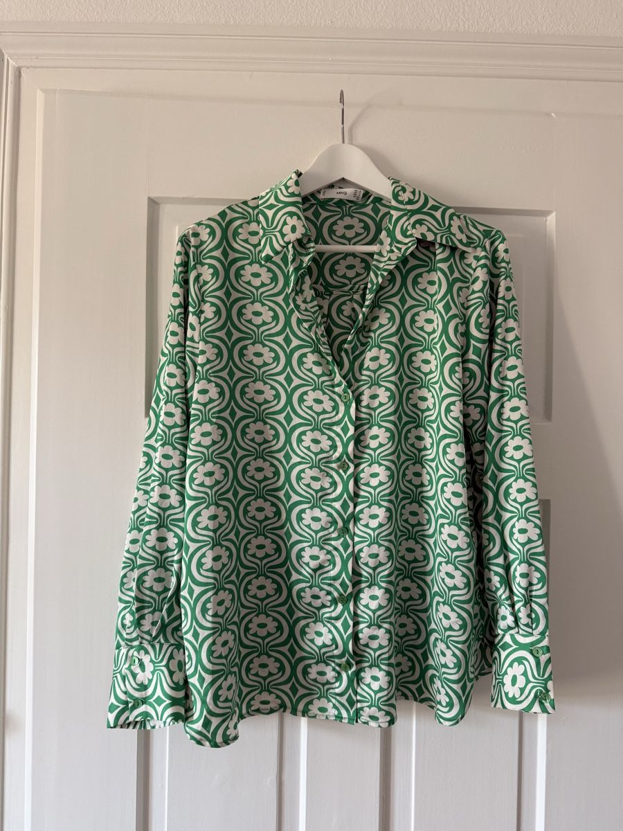 Mango Camicette: MANGO Bluse retro Gr. M – Usato da Zürich venduto da katharina_zrh