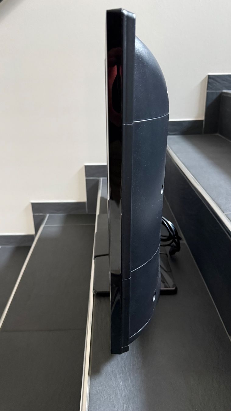 Durabase Fernseher: TV Durabase 32 Zoll – Gebraucht aus Otelfingen von Huebi_01 1