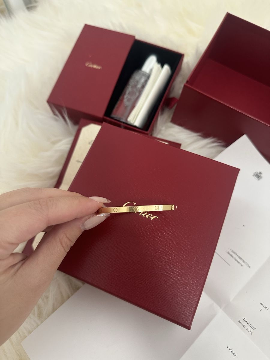 Cartier Armbänder & -reifen: Cartier Love Bracelet  – Gebraucht aus Luzern von ariazalea 3