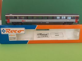 Roco 1. Klasse EC-Grossraumwagen der SBB in WS