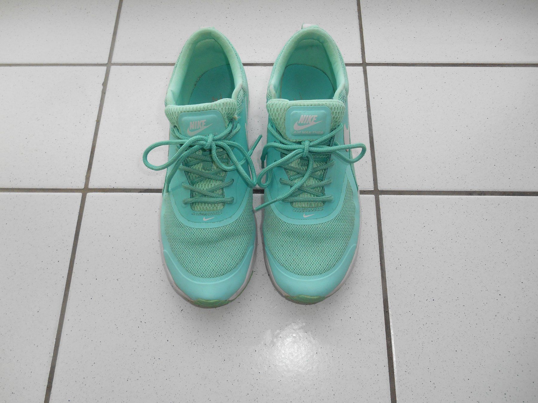 Nike Scarpe da donna: Nike Air Max Thea Sneaker Grösse 38 – Usato da Basel venduto da chien008 1