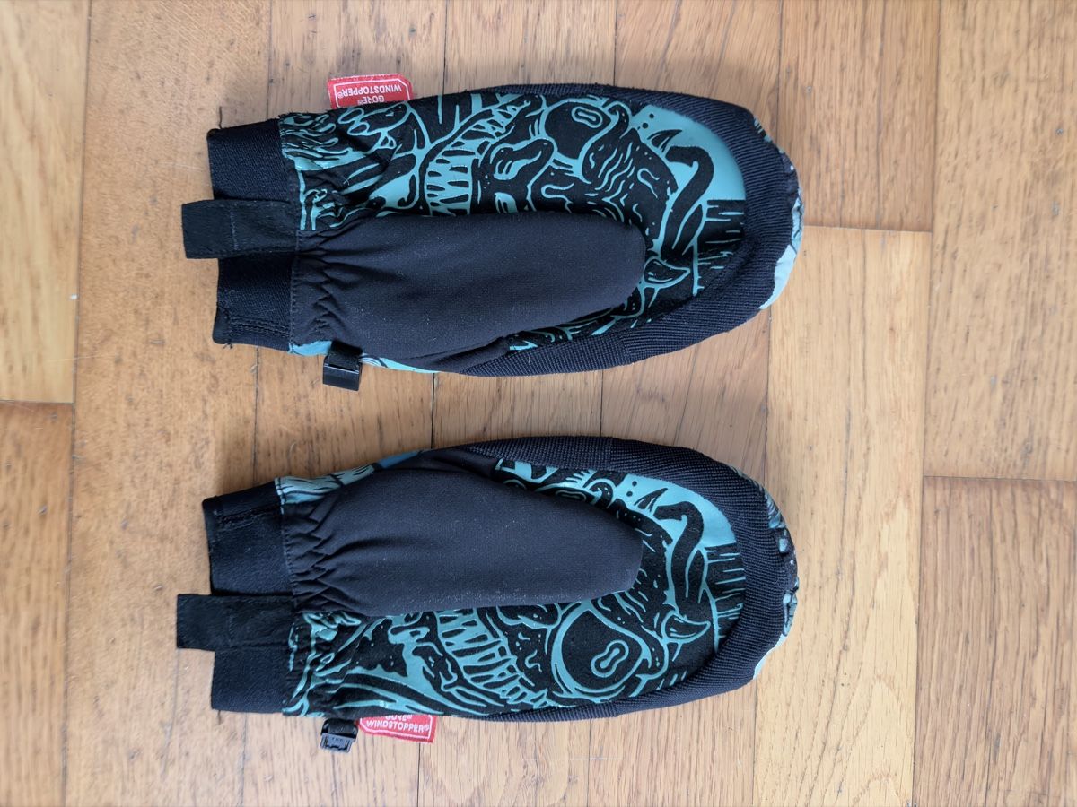 Armada Altri accessori da uomo: Handschuhe Armada – Usato da Losone venduto da isa_wgr2 1
