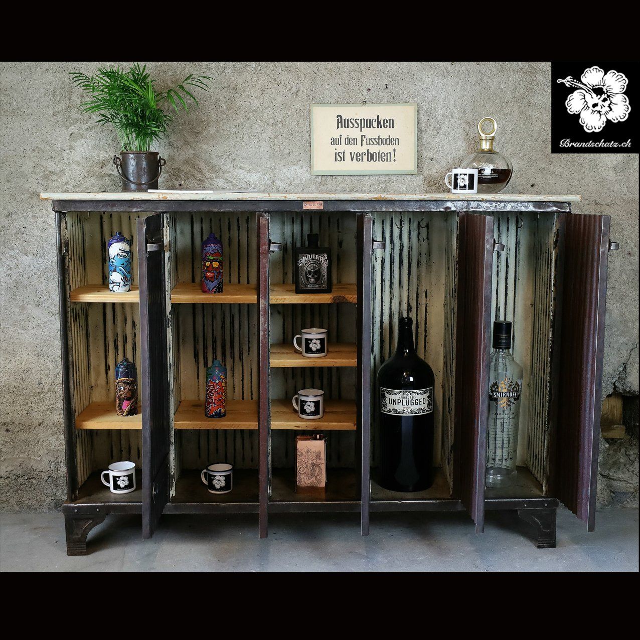 Cassettiere: Strafor Kommode / Sideboard / Vorratsschrank / Spind – Usato da Birrwil venduto da brandschatz_birrwil 2