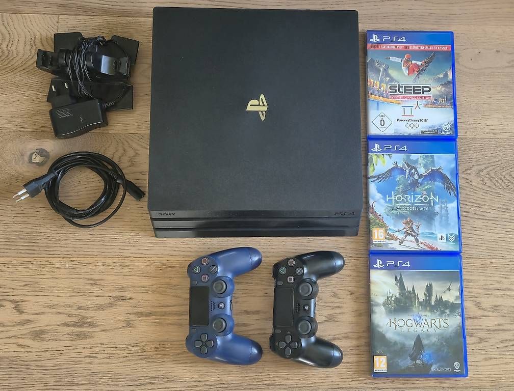 Console: Playstation 4 Pro SSD 1TB PS4 – Usato da Liebefeld venduto da MTB0402