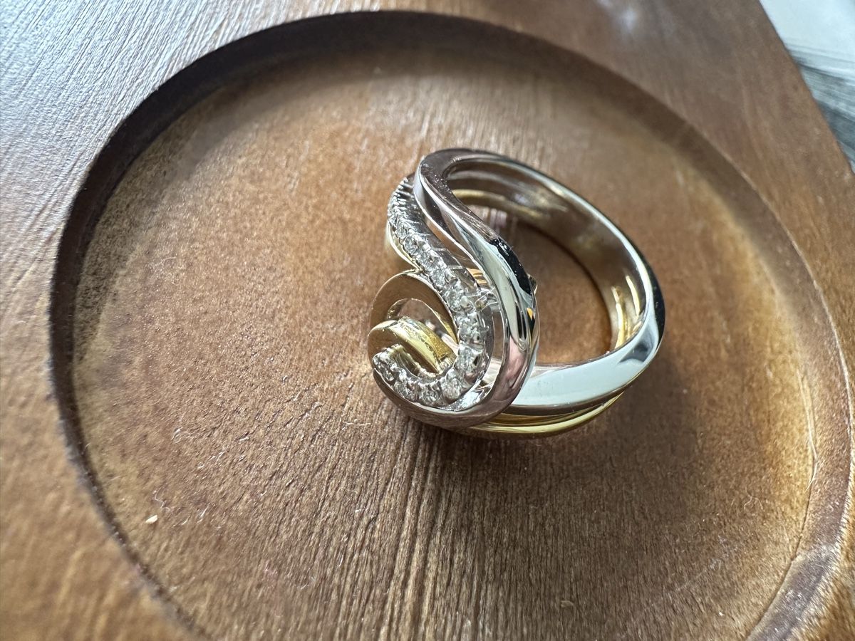 Anelli: Bague or jaune et or blanc + brillants – Usato da Choëx venduto da Maitresplinter 2