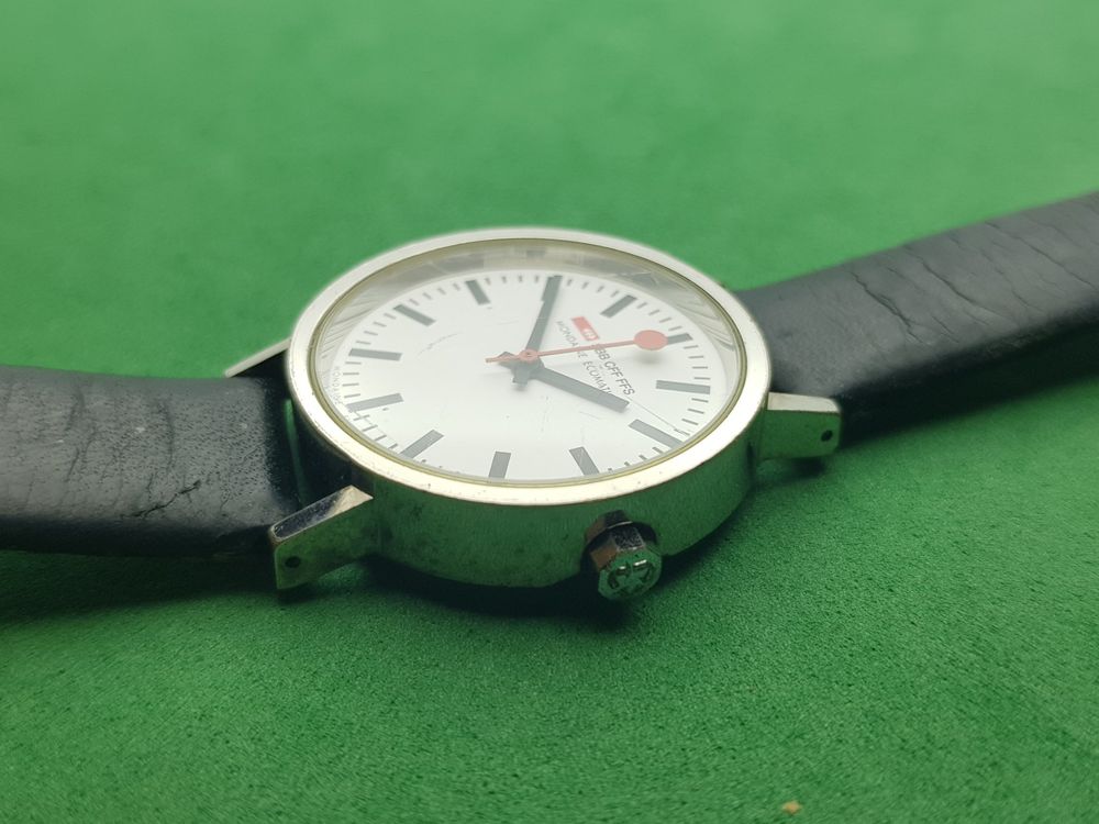 Damen Uhr, Mondaine SBB CFF FFS Stop risk (Gebraucht) in Luzern für CHF