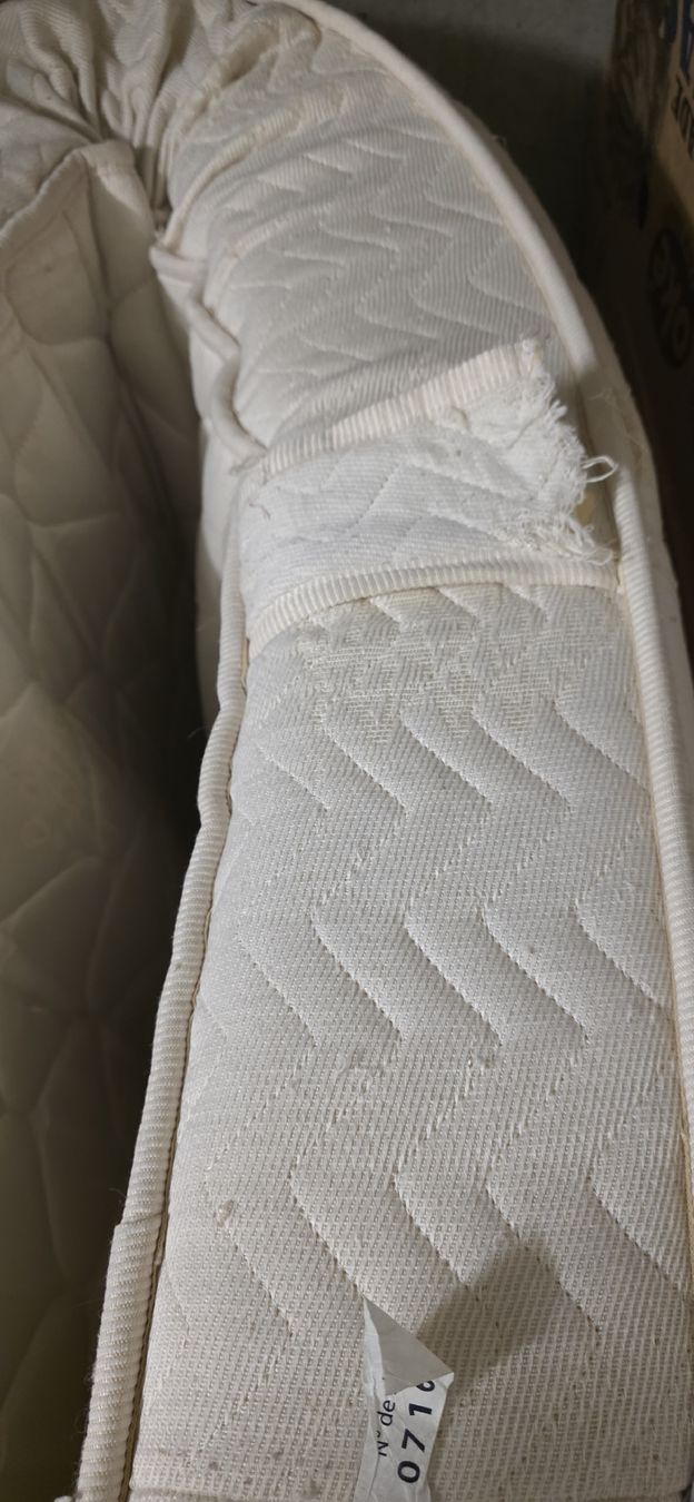 Materassi: Matratze 200x200 cm. – Usato da Langenthal venduto da mar_ttv7 1