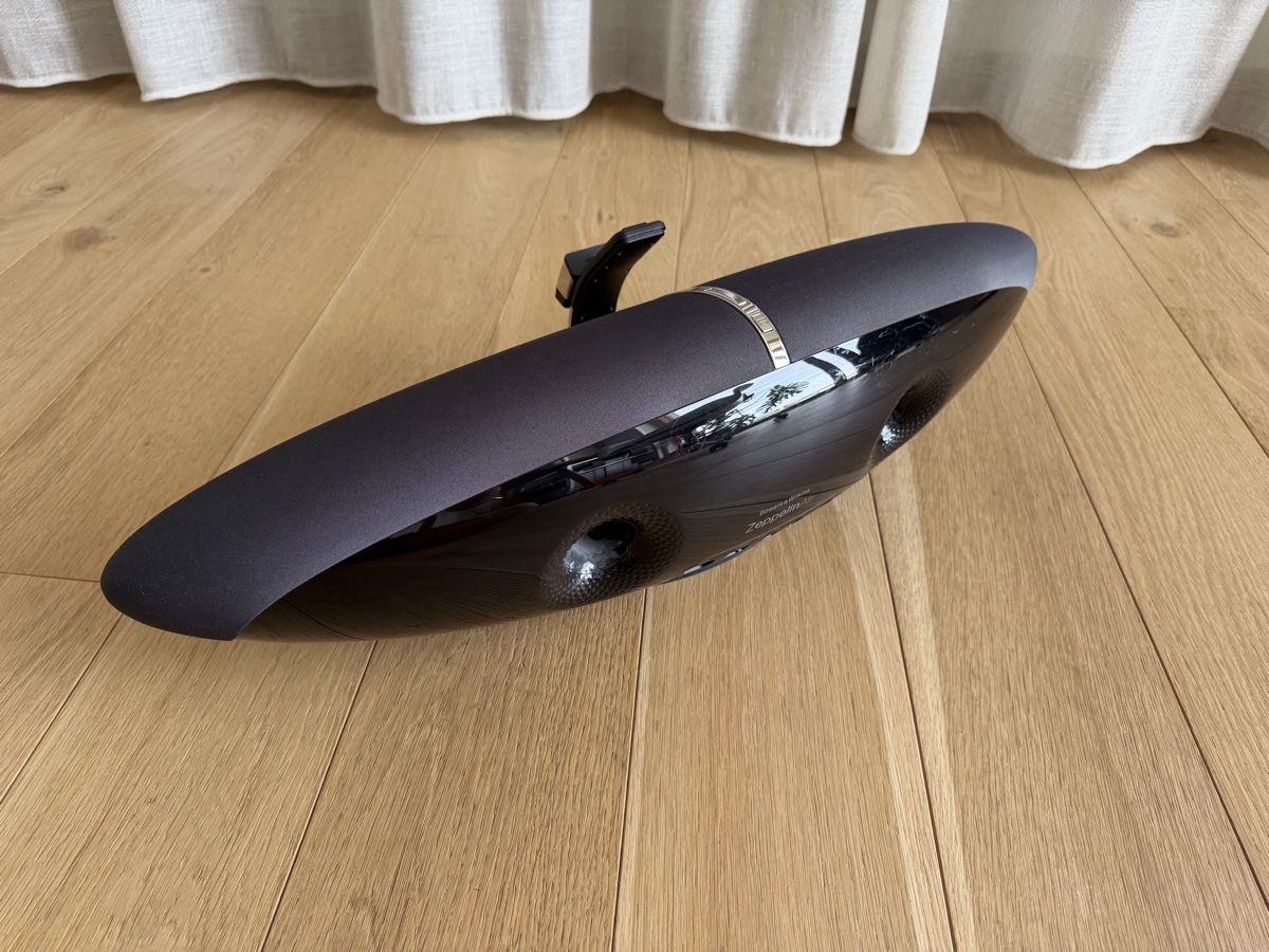 Bowers & Wilkins Casse acustiche: Bowers & Wilkins Zeppelin Air – Usato da Zürich venduto da P_Bach 3