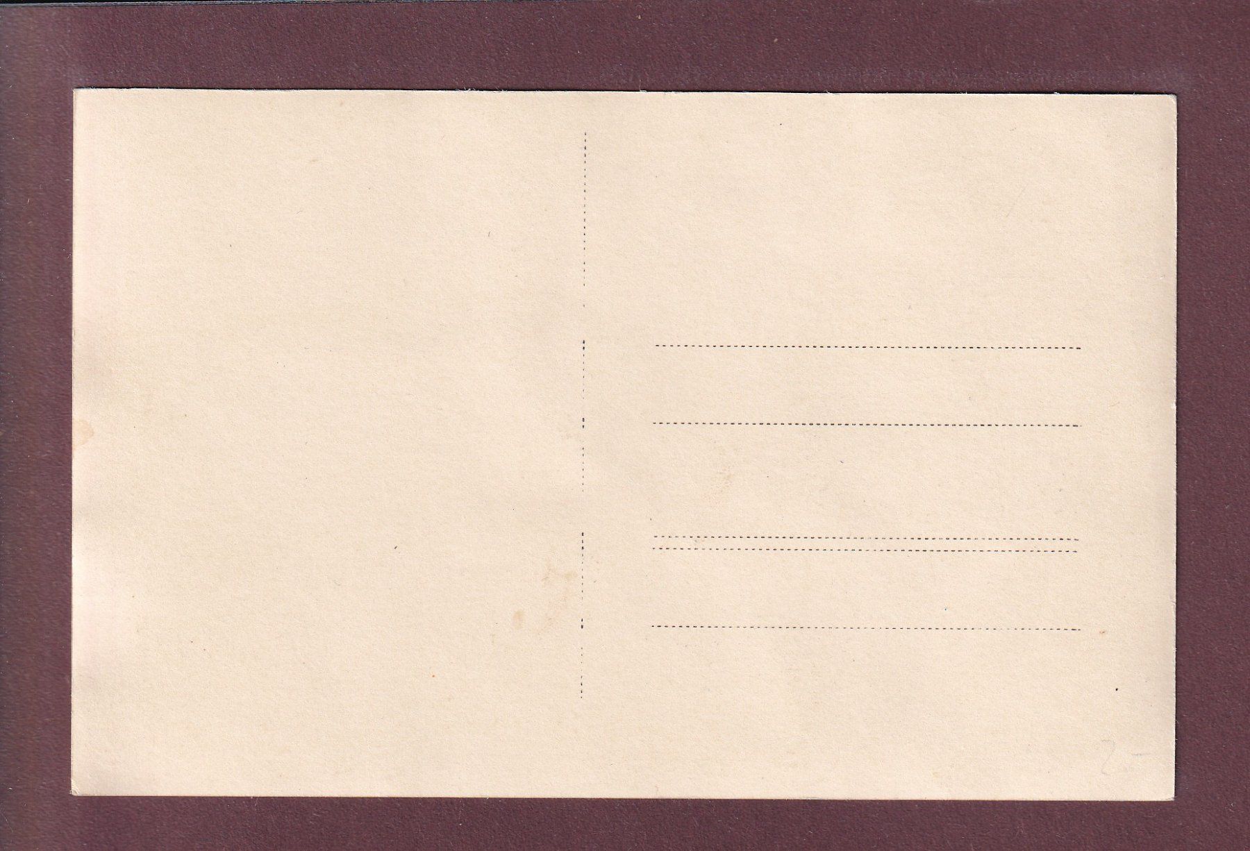 Cartoline postali: Photo - BERN - Tracht und Bär – Usato da Pully venduto da nicecards 1