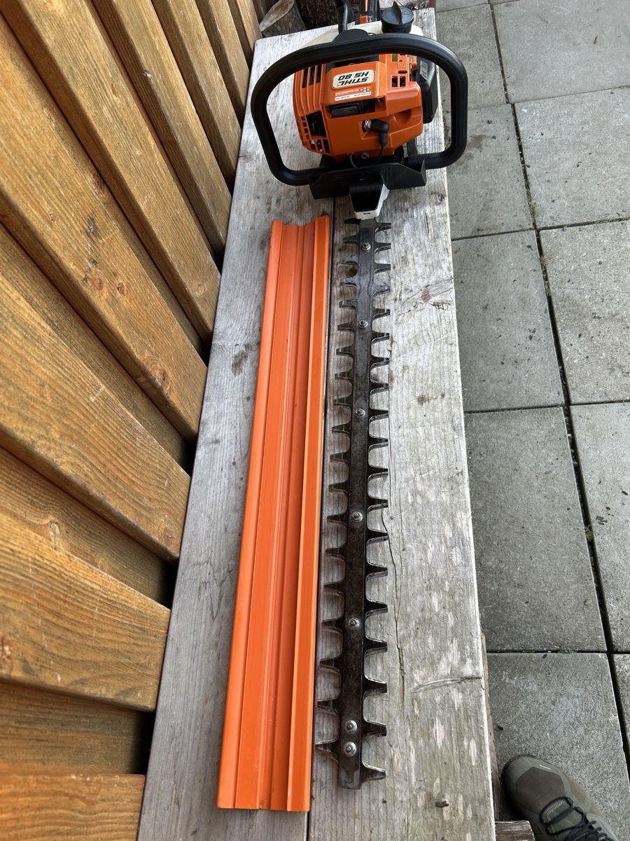 Tutte le macchine: Heckenschere Stihl HS80 Profi – Usato da Gossau SG venduto da Vujke 2