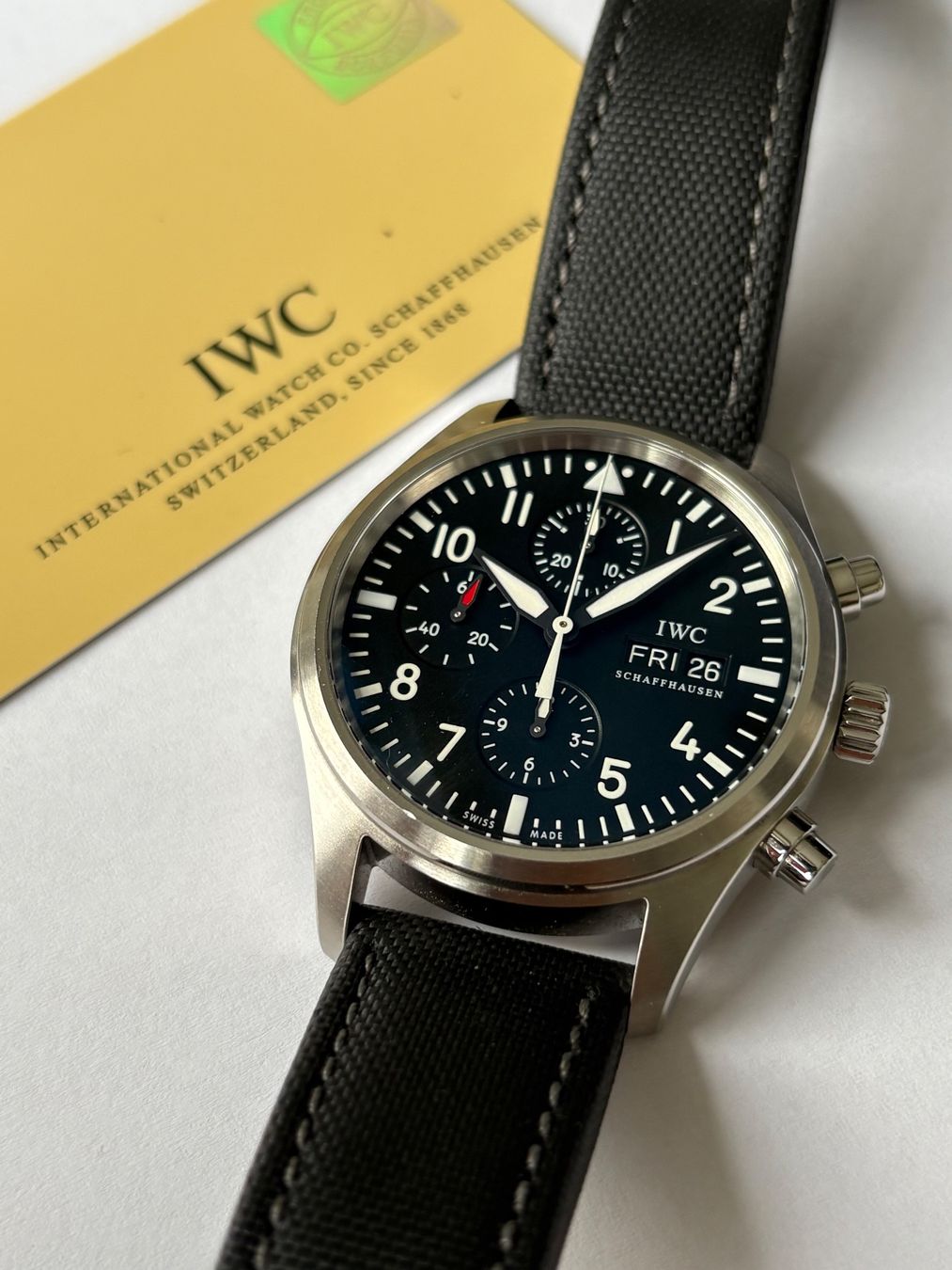IWC Montres: IWC Flieger Chronograph IW371701 – D'occasion à Birsfelden par Mynos 9