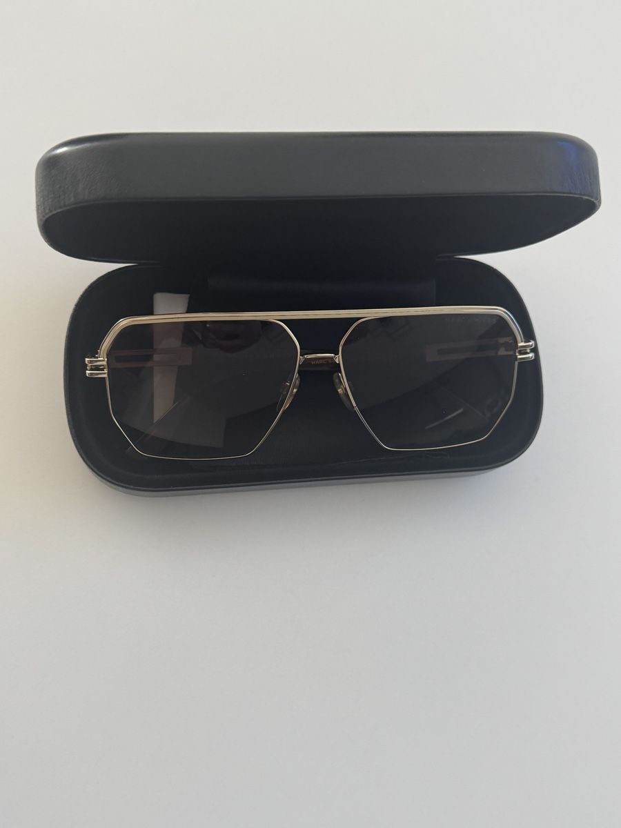 Marc Jacobs Occhiali & Lenti: Marc jacobs sunglasses – Nuovo (secondo la descrizione) da Sierre venduto da jen_w8vt 1