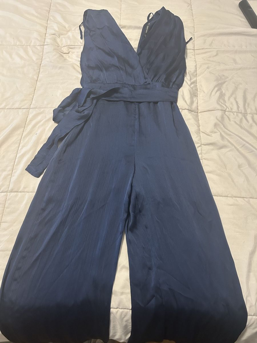 Zara Jumpsuits: Jumpsuit  – Neu (gemäss Beschreibung) aus Lupsingen von mar_v2yf 1