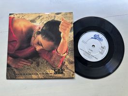 SADE tolle Single Love is stronger than pride Kult Top 80's