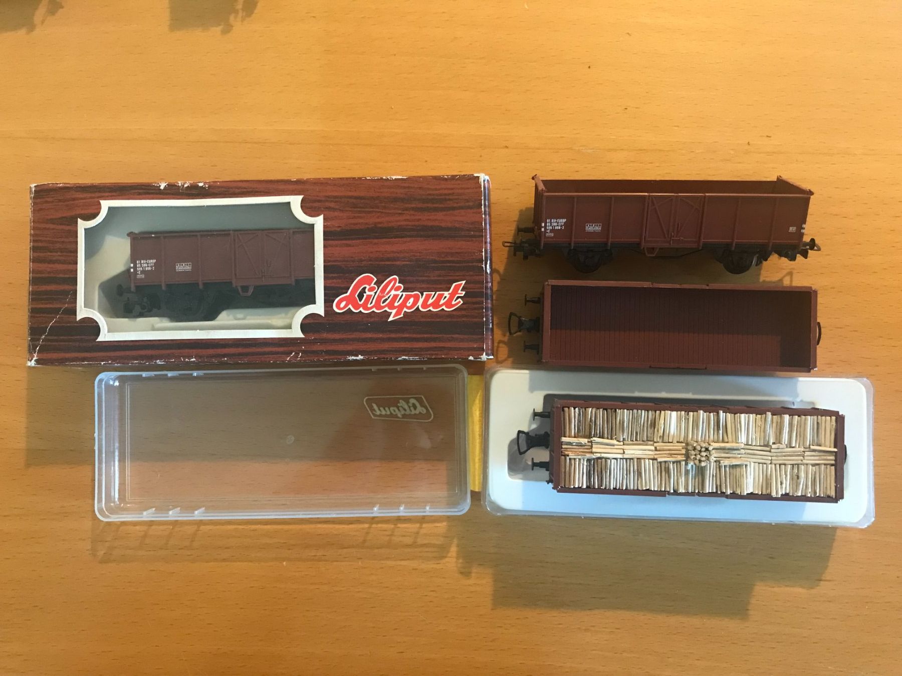 Liliput Modellini di ferrovie: 4x Liliput SBB Hochbordwagen – Usato da Luzern venduto da mey_s13