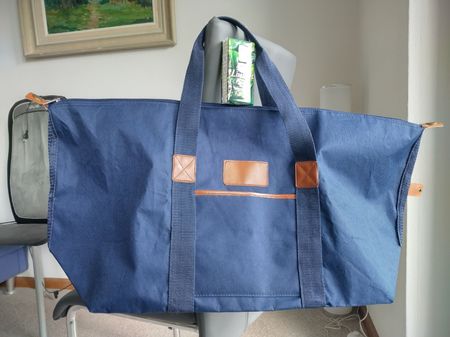 Grosse, robuste Reisetasche / Sporttasche