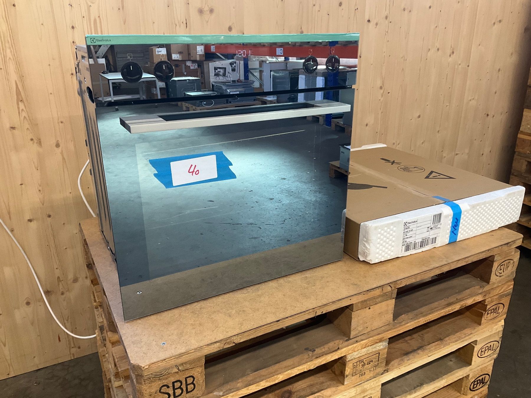 Electrolux Cucine: 040 Electrolux EH6GL40XCN Herd mit GK56CN Elektrokochfeld – Nuovo (secondo la descrizione) da Derendingen venduto da Meisterstuecke 5