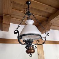 Hängeleuchte im Landhausstil
