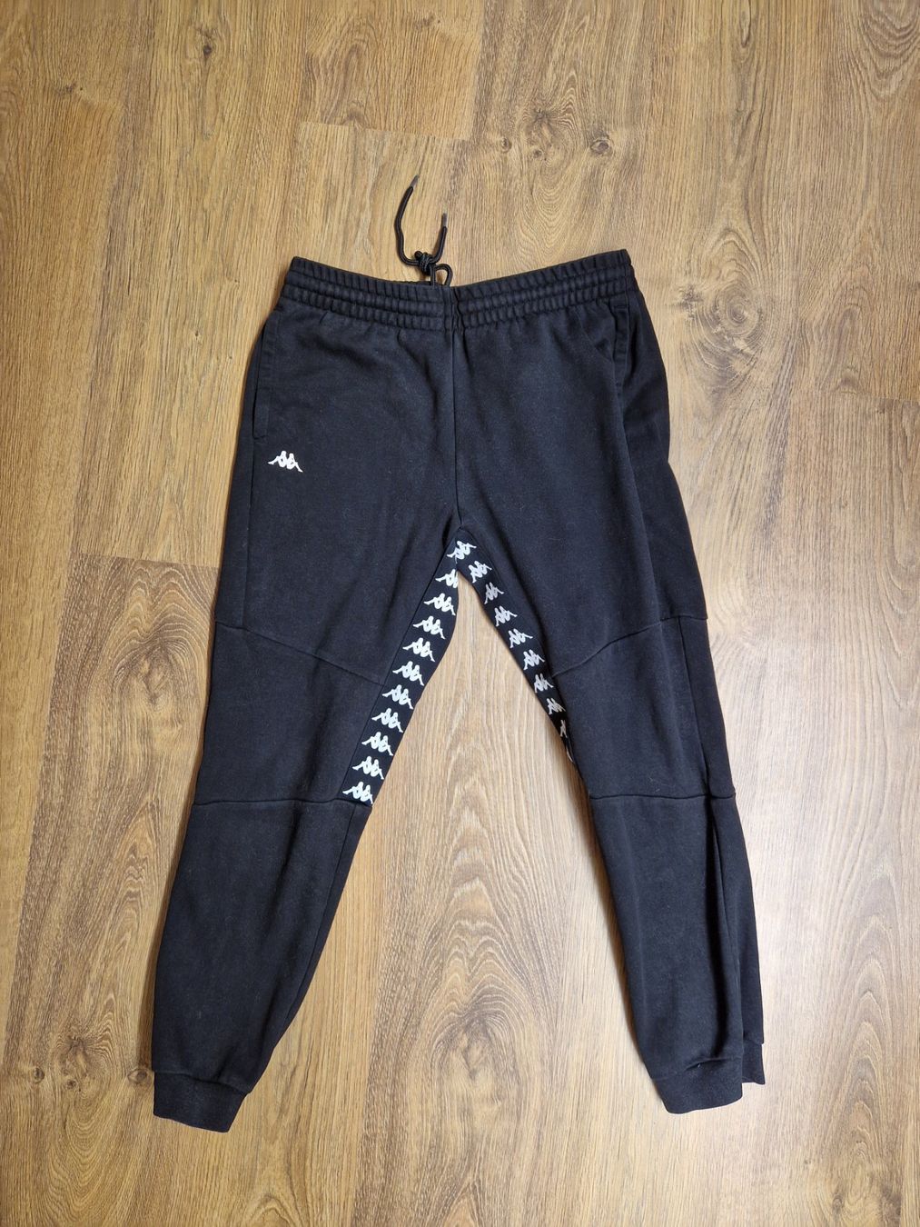 Kappa Pantaloni: Trainerhose, Jogginghose, Freizeithose, Hose Kappa Gr. M – Usato da Nebikon venduto da Japostyle